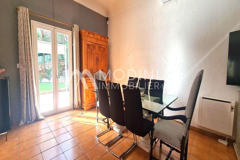 Maison - 180 m² - 7 pièces