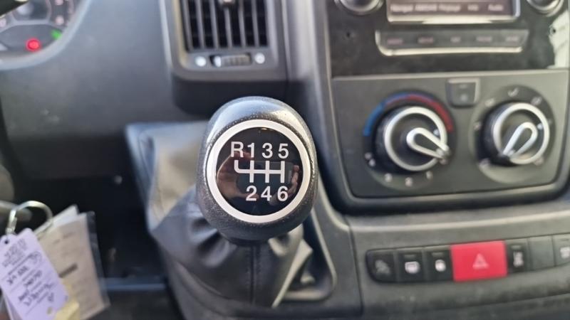 Citroën Jumper Fourgon Tole 35 L2h2 Bluehdi 120 Ss Bvm6 Driver