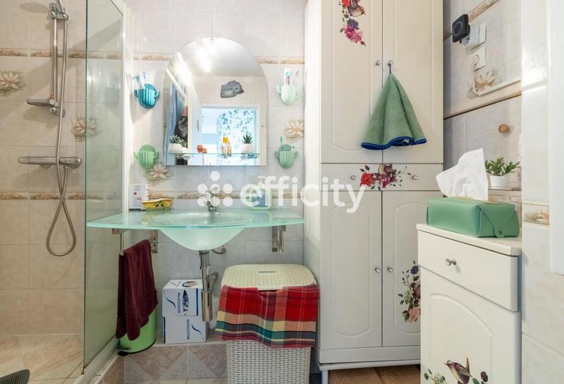 Appartement - 102 m² - 5 pièces