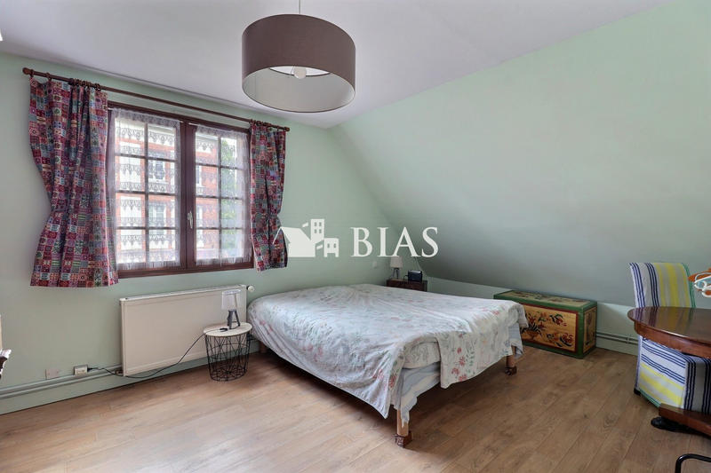 Maison - 150 m² - 6 pièces