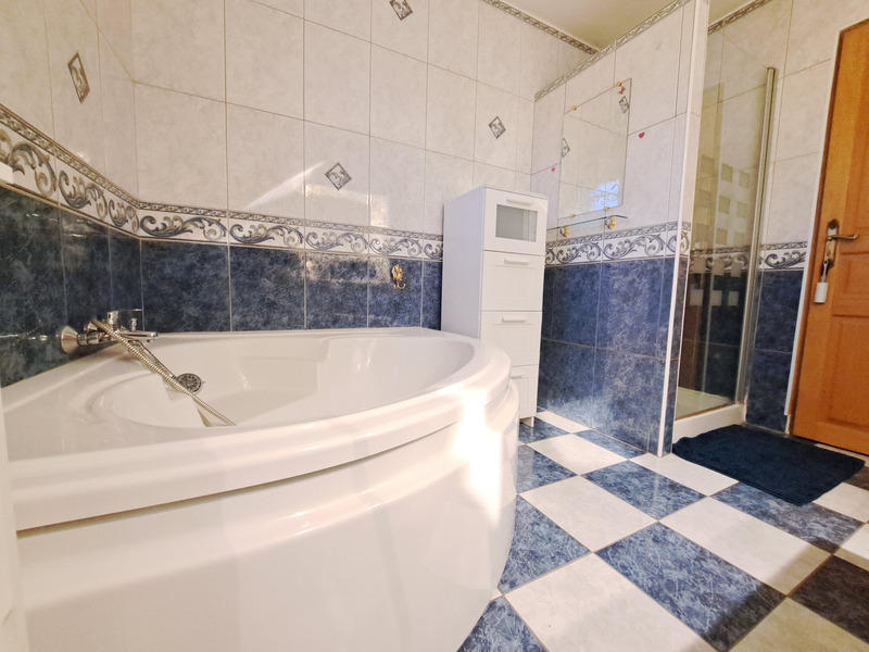 Pavillon - 116 m² - 7 pièces