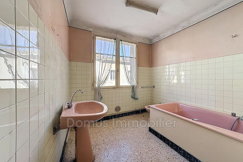 Maison - 182 m² - 8 pièces