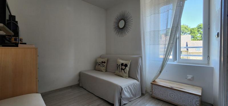 Maison - 98 m² - 8 pièces