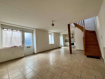Maison - 80 m² - 3 pièces