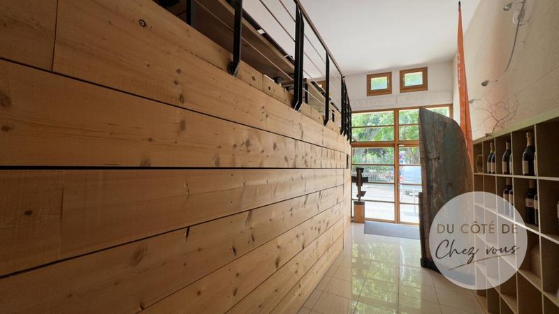 Demeure - 292 m² - 8 pièces