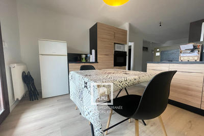 Appartement - 79 m² - 3 pièces