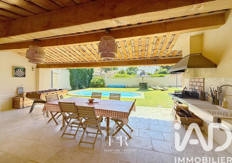 Maison - 200 m² - 4 pièces