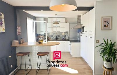 Maison - 85 m² - 5 pièces