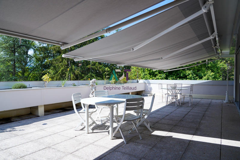 Appartement - 169 m² - 4 pièces