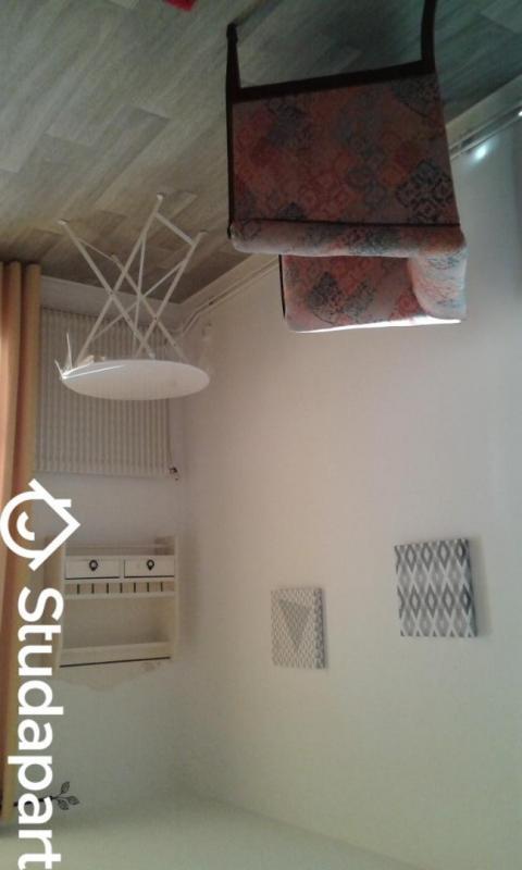 Chambre - 12 m² - 1 pièce