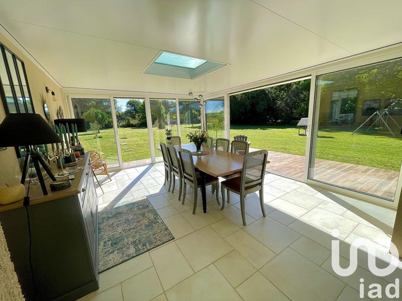 Maison de maîtres - 192 m² - 9 pièces