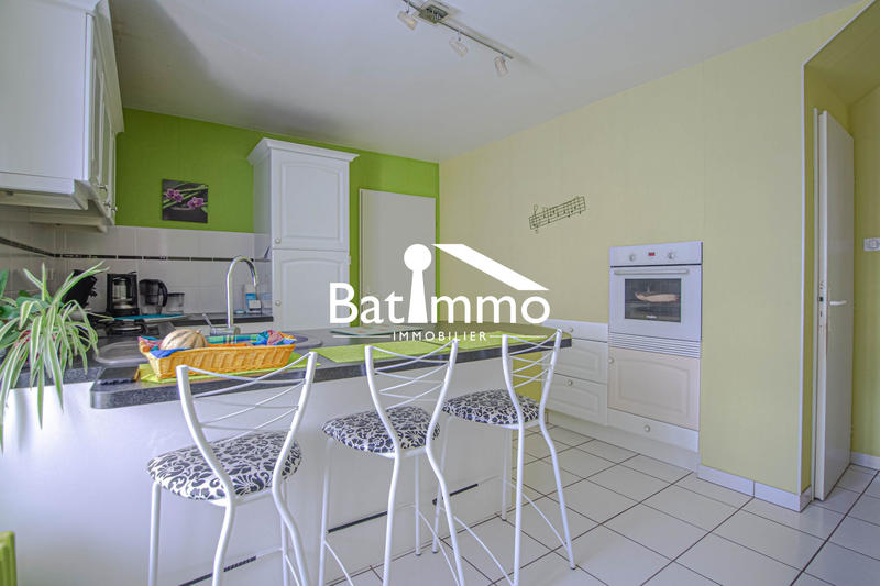 Maison - 180 m² - 7 pièces