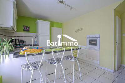 Maison - 180 m² - 7 pièces