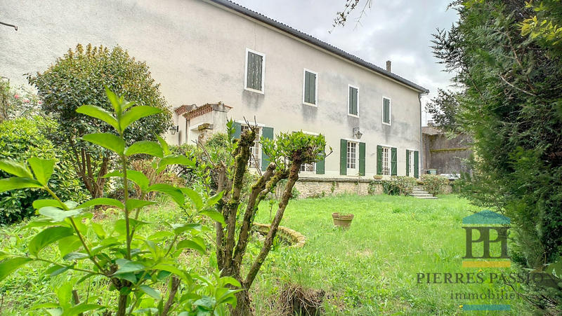 Maison - 163 m² - 6 pièces