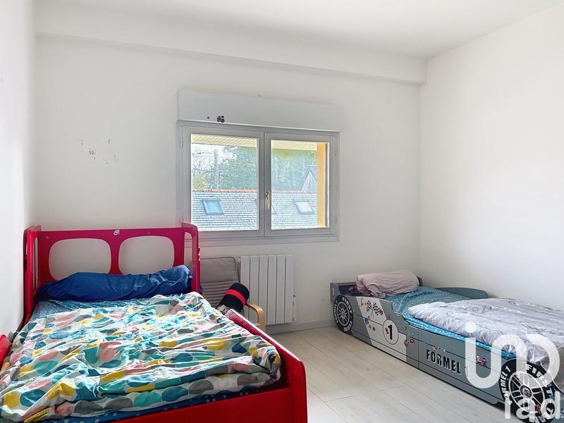 Appartement - 81 m² - 5 pièces