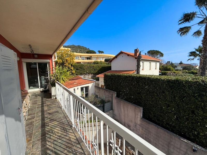 Appartement - 110 m² - 3 pièces