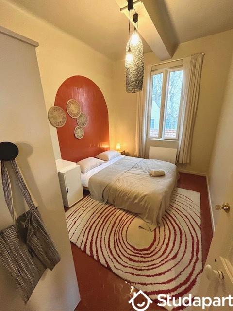 Chambre - 11 m² - 1 pièce