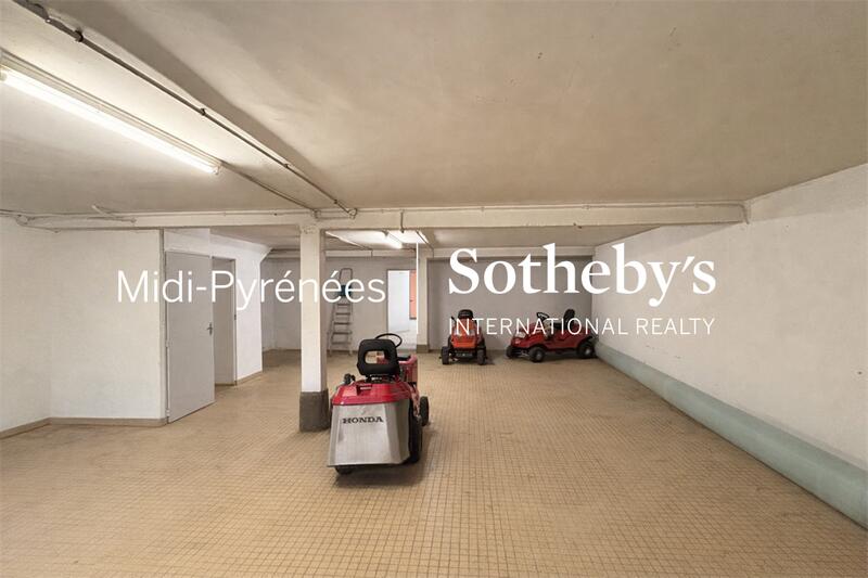 Maison - 190 m² - 7 pièces