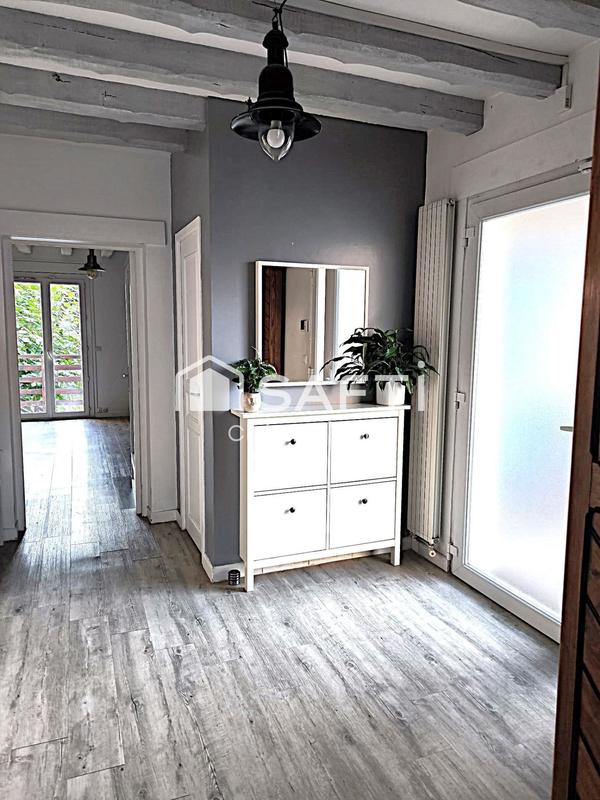 Maison - 210 m² - 9 pièces