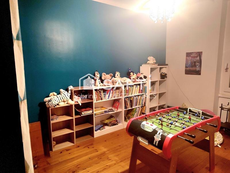 Maison - 170 m² - 7 pièces