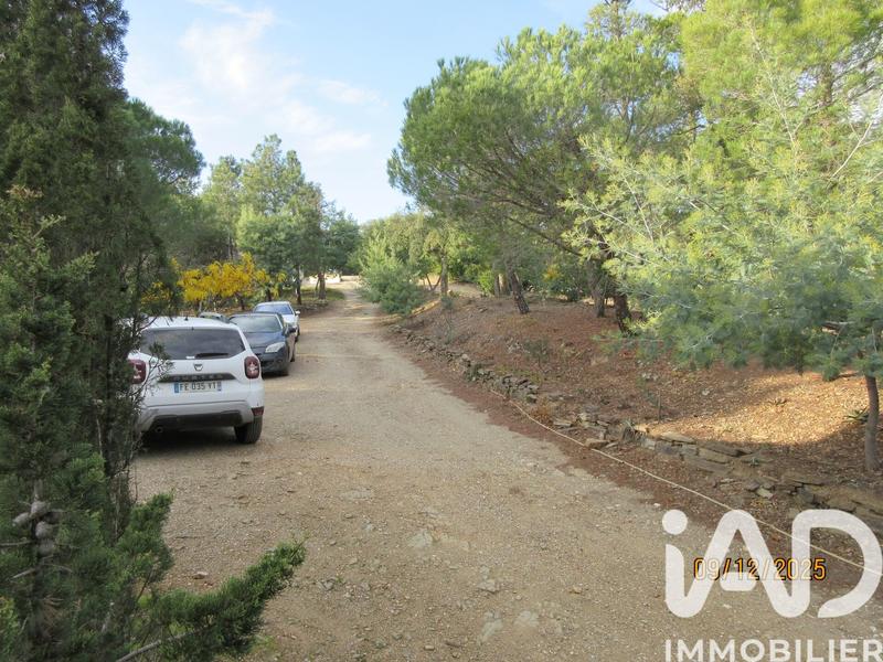 Maison - 275 m² - 10 pièces