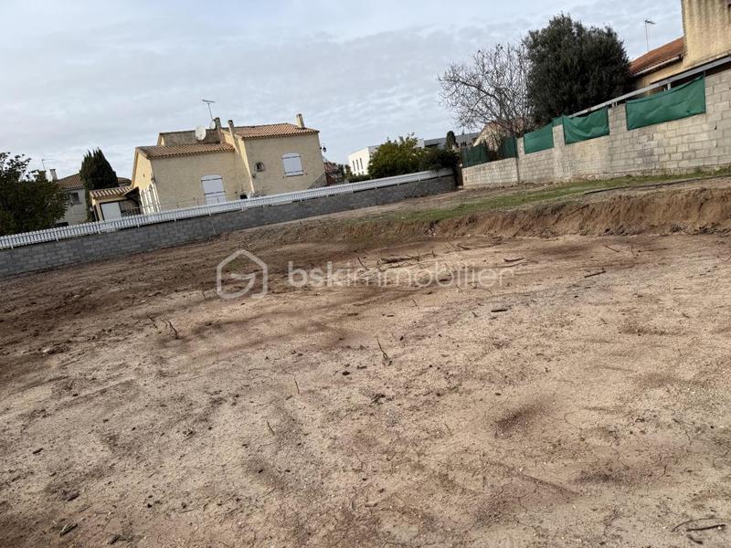 Terrain constructible - 918 m²