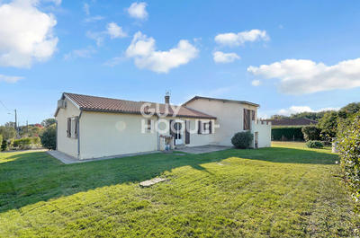 Maison - 140 m² - 6 pièces