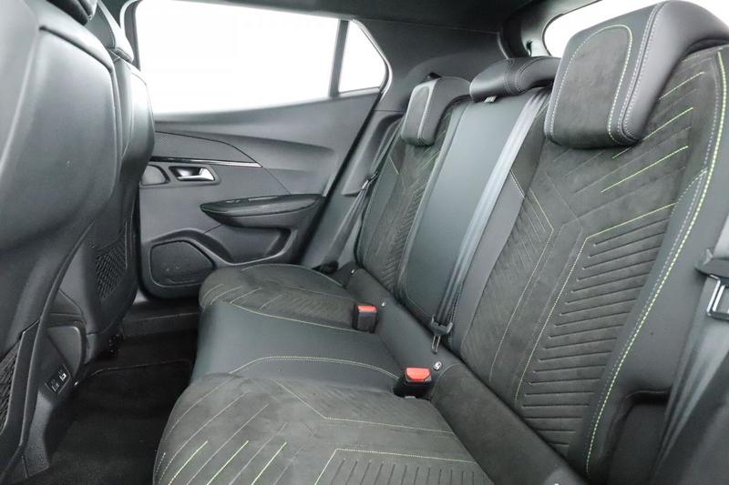 Peugeot 2008 1.2 Hybrid Gt e-Dcs6 136 ch