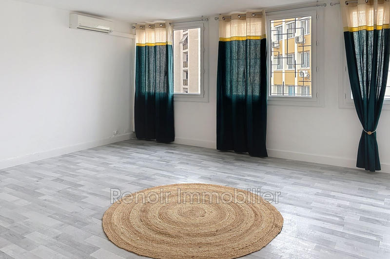 Appartement - 126 m² - 4 pièces