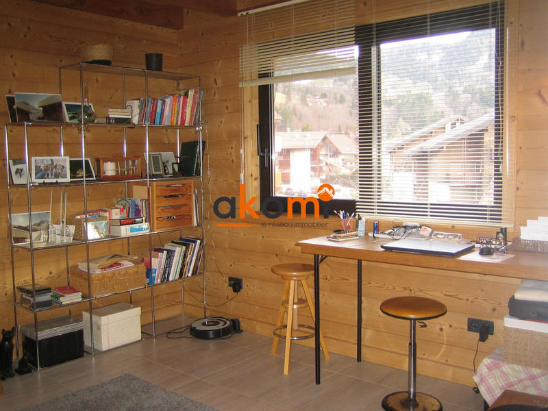 Châlet - 244 m² - 8 pièces