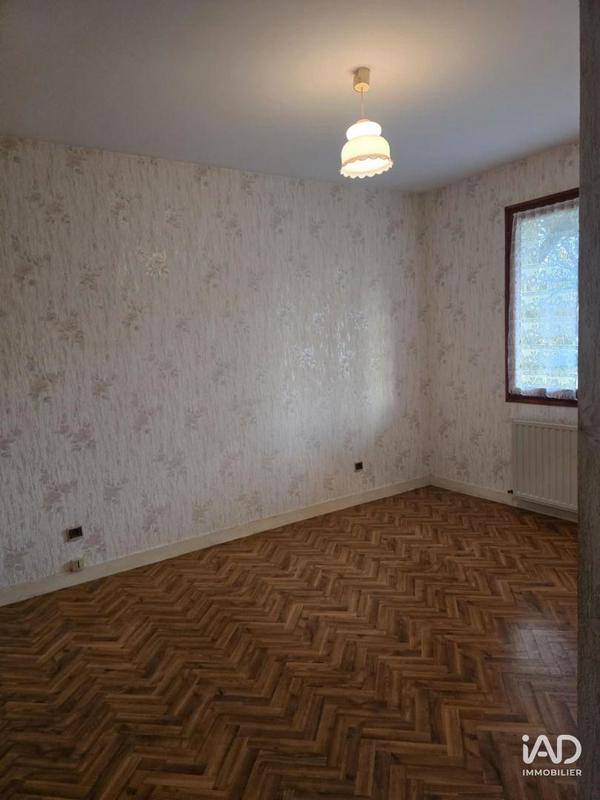 Maison - 88 m² - 5 pièces