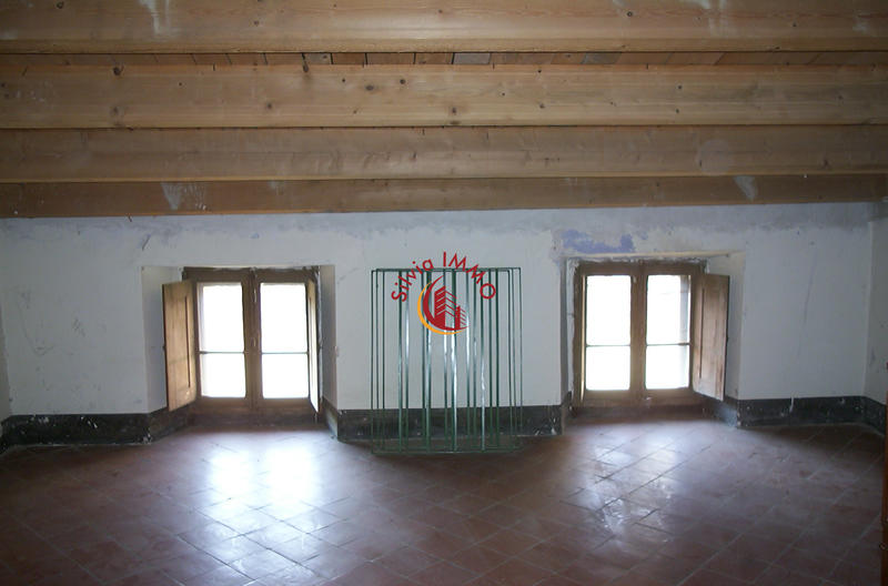 Maison - 515 m² - 45 pièces