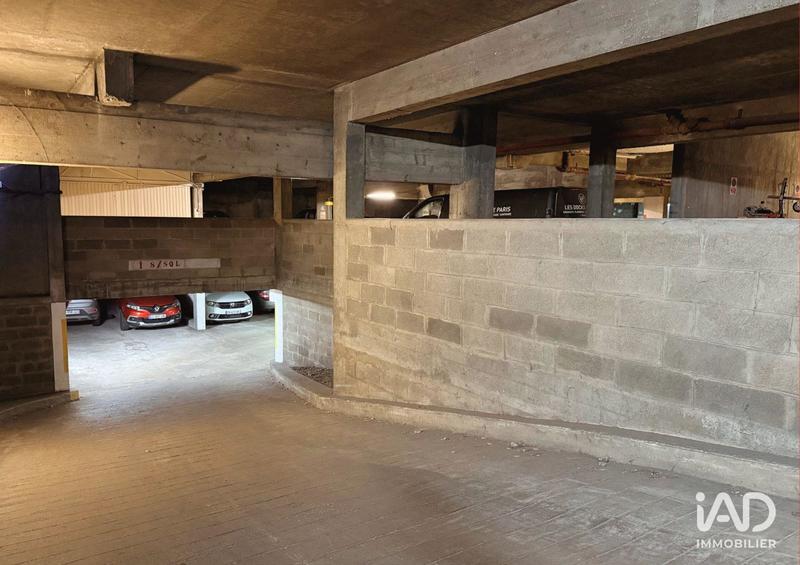 Parking - 18 m²