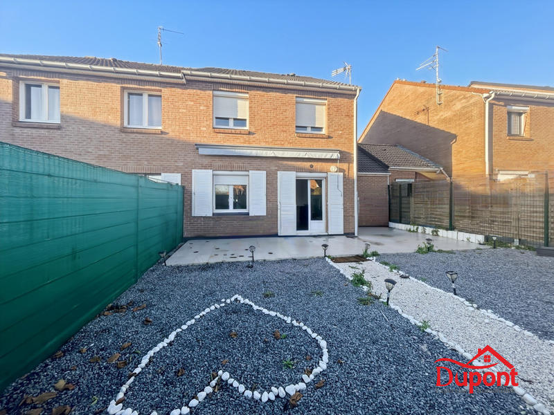 Maison - 94 m² - 4 pièces