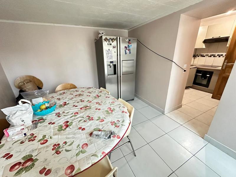 Maison - 84 m² - 6 pièces