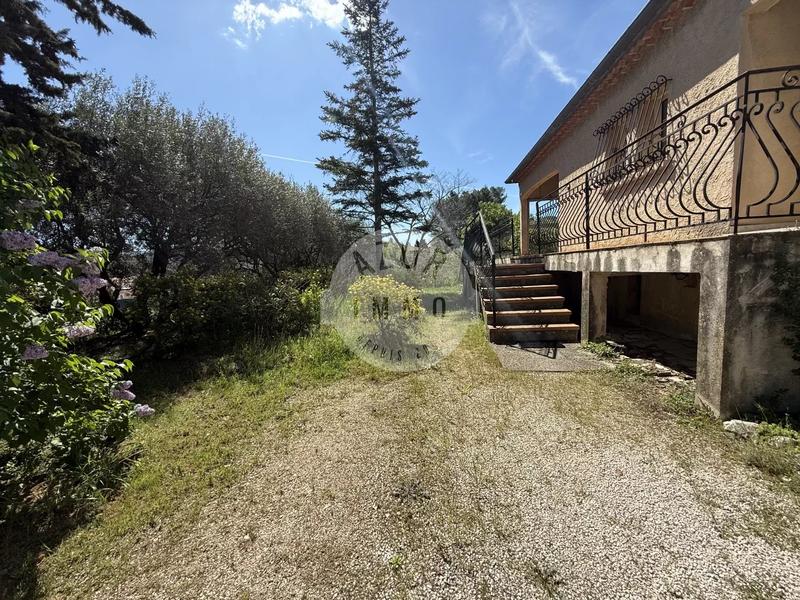 Maison - 143 m² - 5 pièces