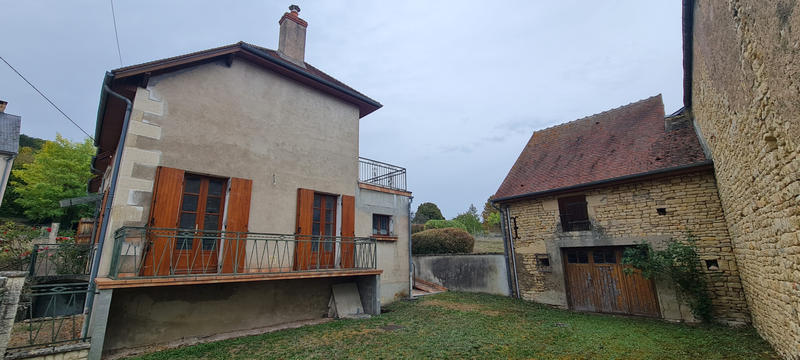 Maison - 159 m² - 9 pièces