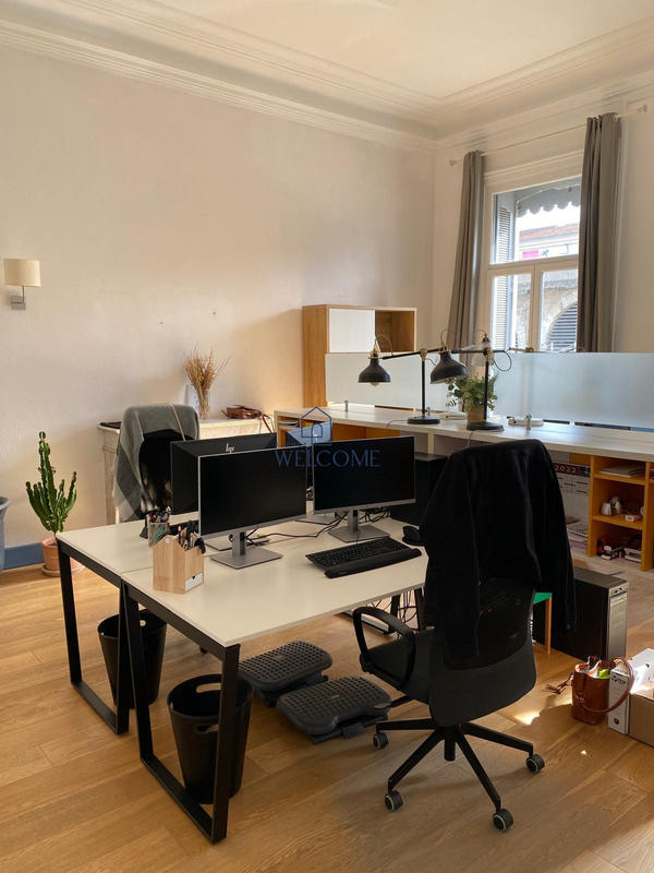 Local commercial - 90 m²