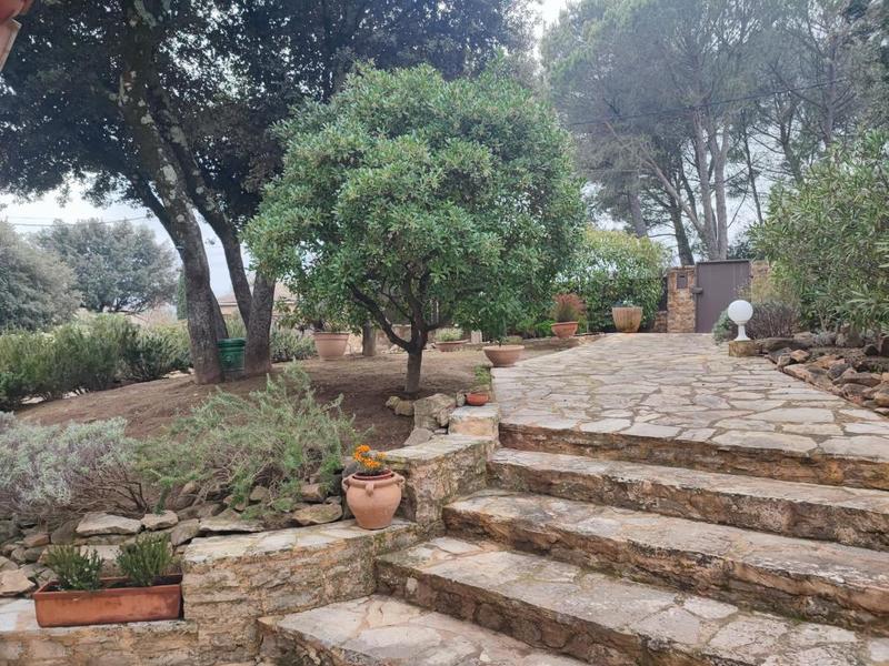 Villa - 197 m² - 8 pièces