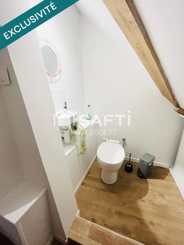 Maison - 201 m² - 7 pièces