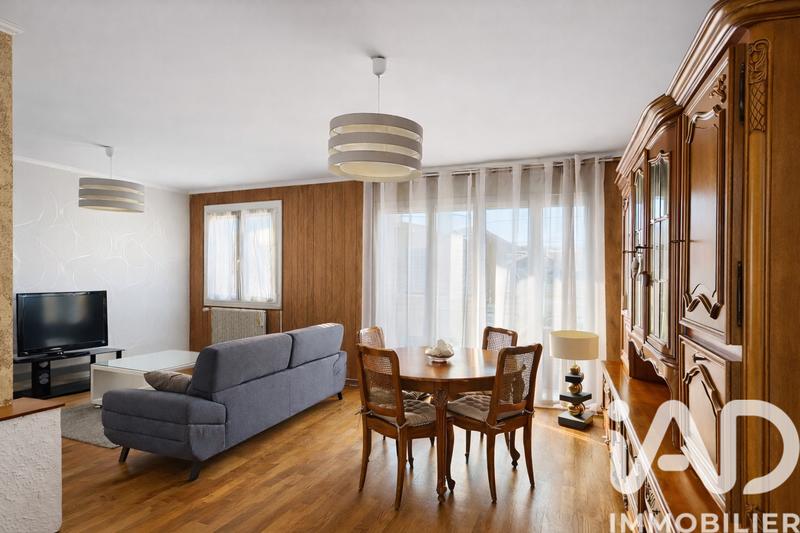 Maison - 150 m² - 7 pièces