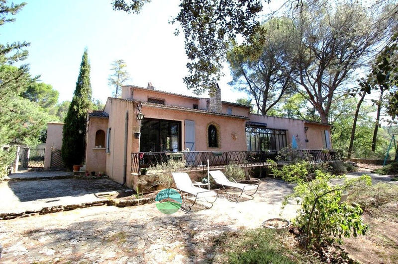 Maison - 164 m² - 6 pièces