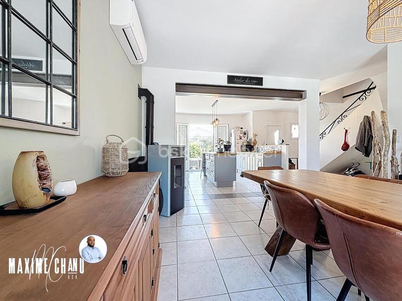 Maison - 144 m² - 5 pièces