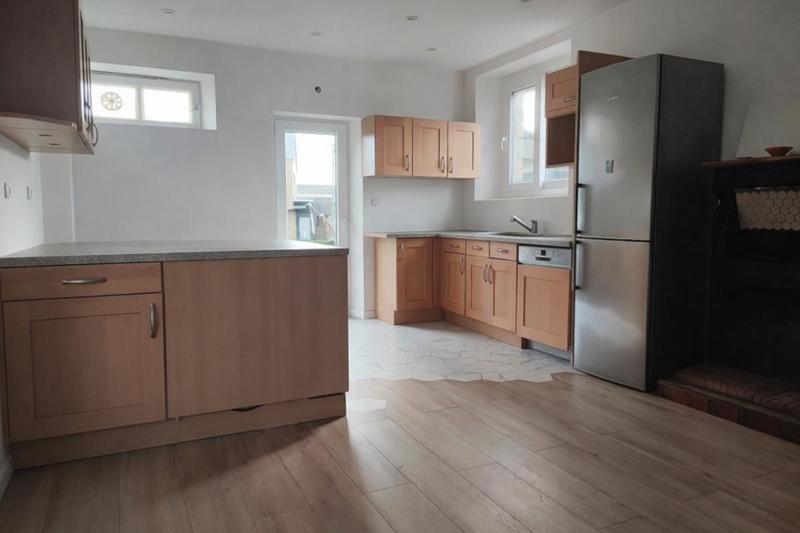 Maison - 110 m² - 7 pièces