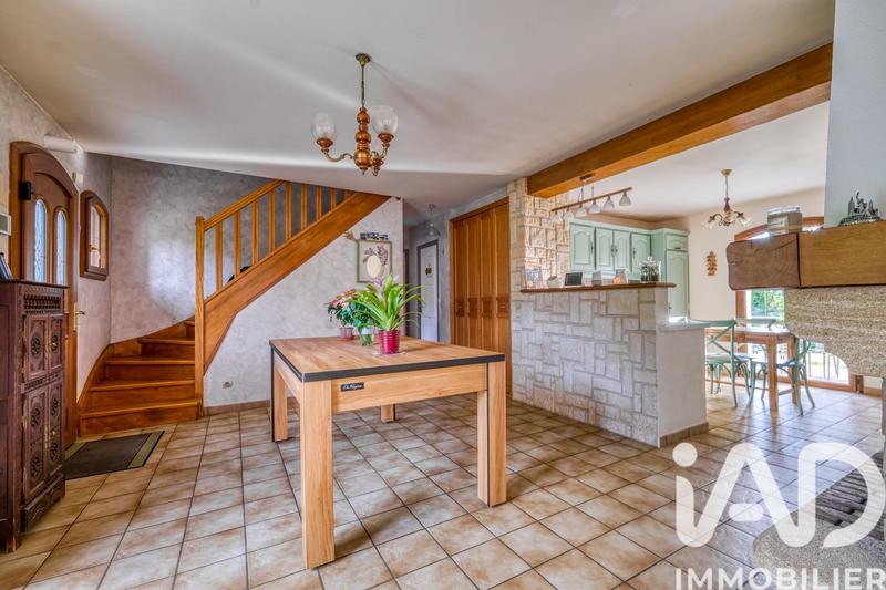 Maison - 162 m² - 8 pièces