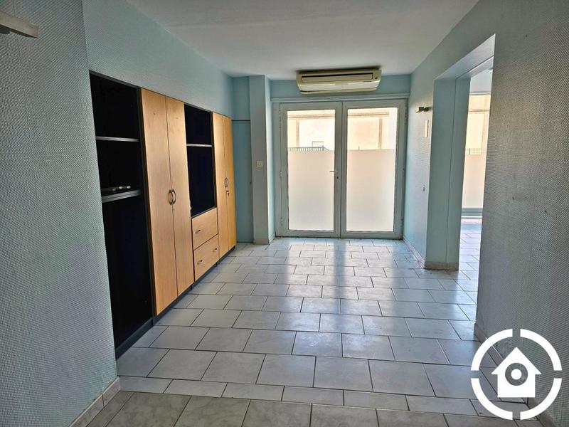 Local d'activité / Entrepôt - 120 m²