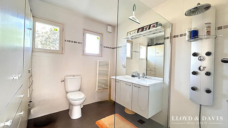 Maison - 136 m² - 7 pièces