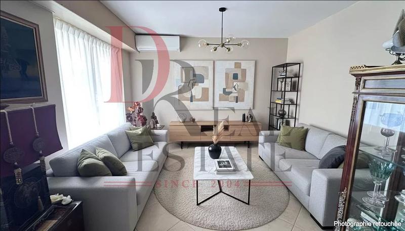 Appartement - 93 m² - 4 pièces