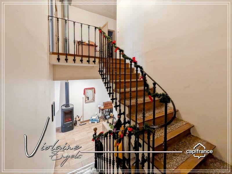 Maison de village - 285 m² - 9 pièces