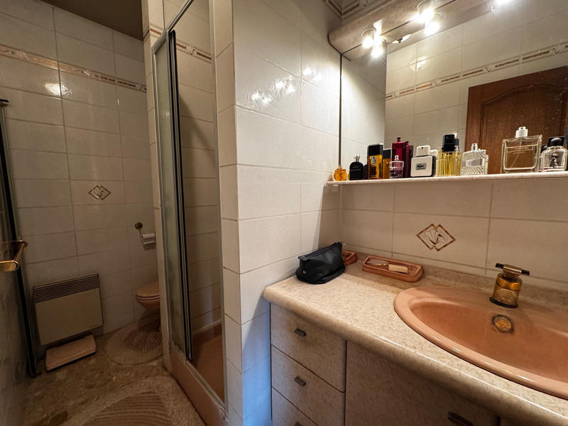 Maison - 200 m² - 9 pièces